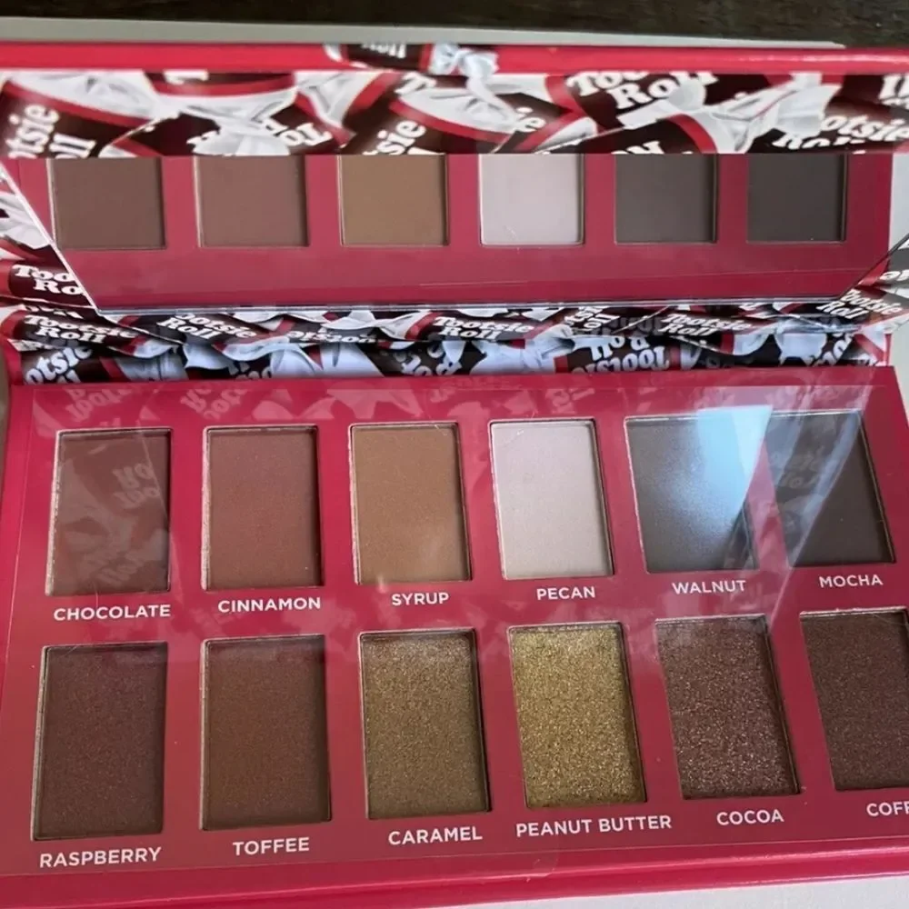 Taste Beauty Tootsie Roll‎ Eyeshadow Palette